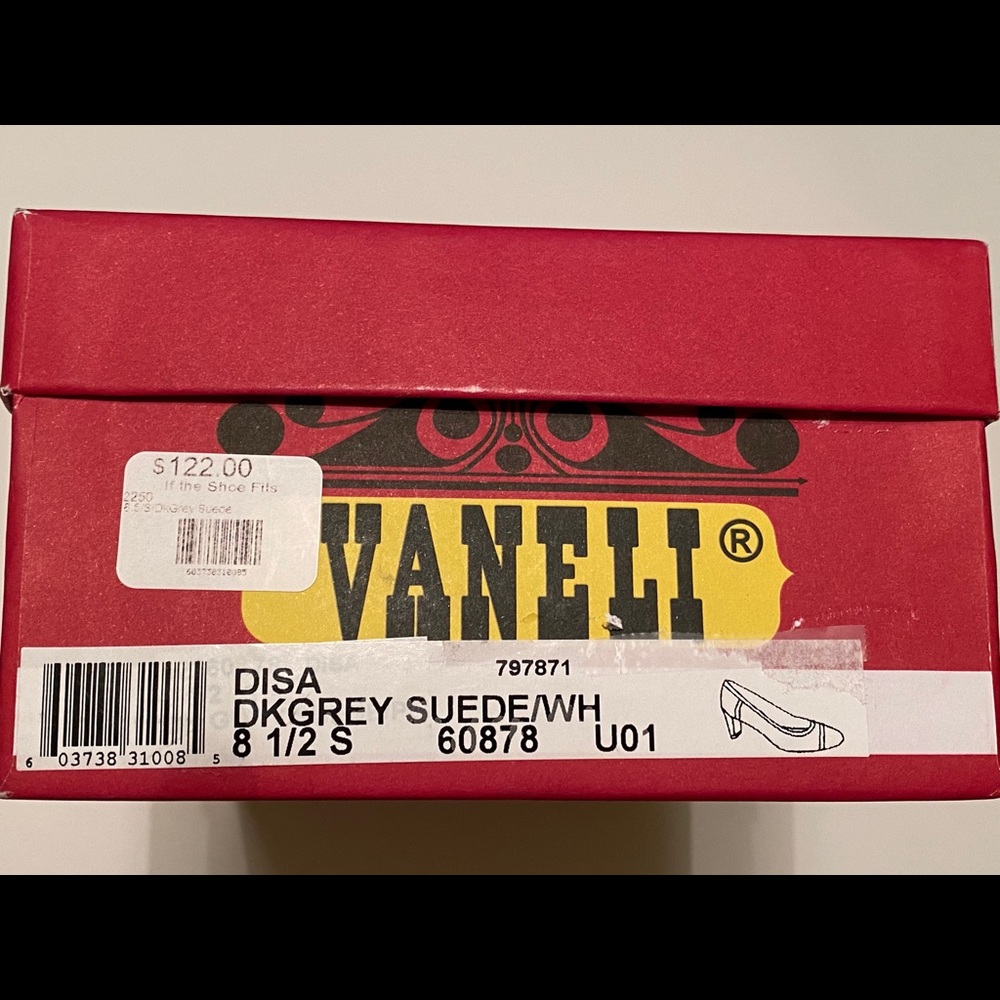 Vaneli shoes 8.5 S New - Picture 8 of 8